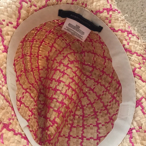 Hat 🎩 - Picture 4 of 5